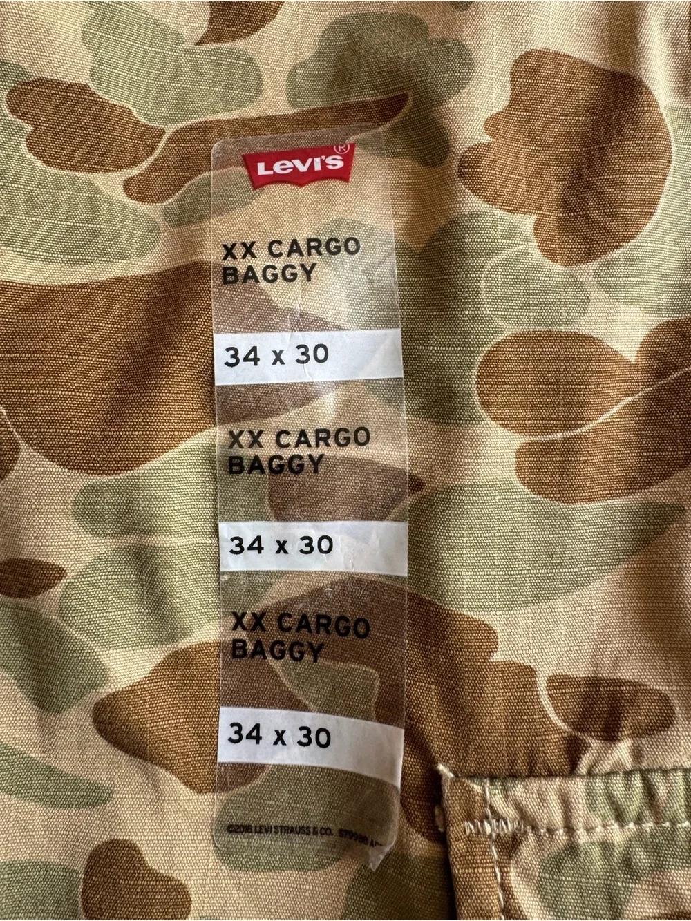 Levis levi cargo